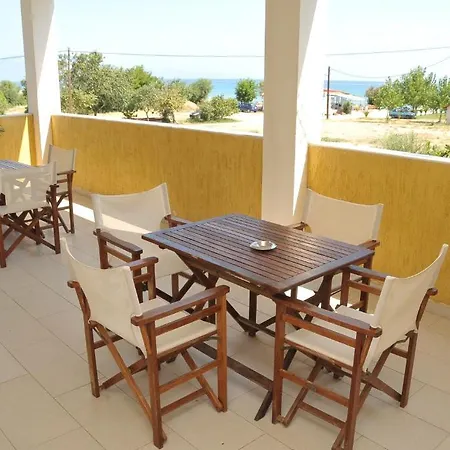 Villa Pouliezos Apartments Alykanas  Room photo